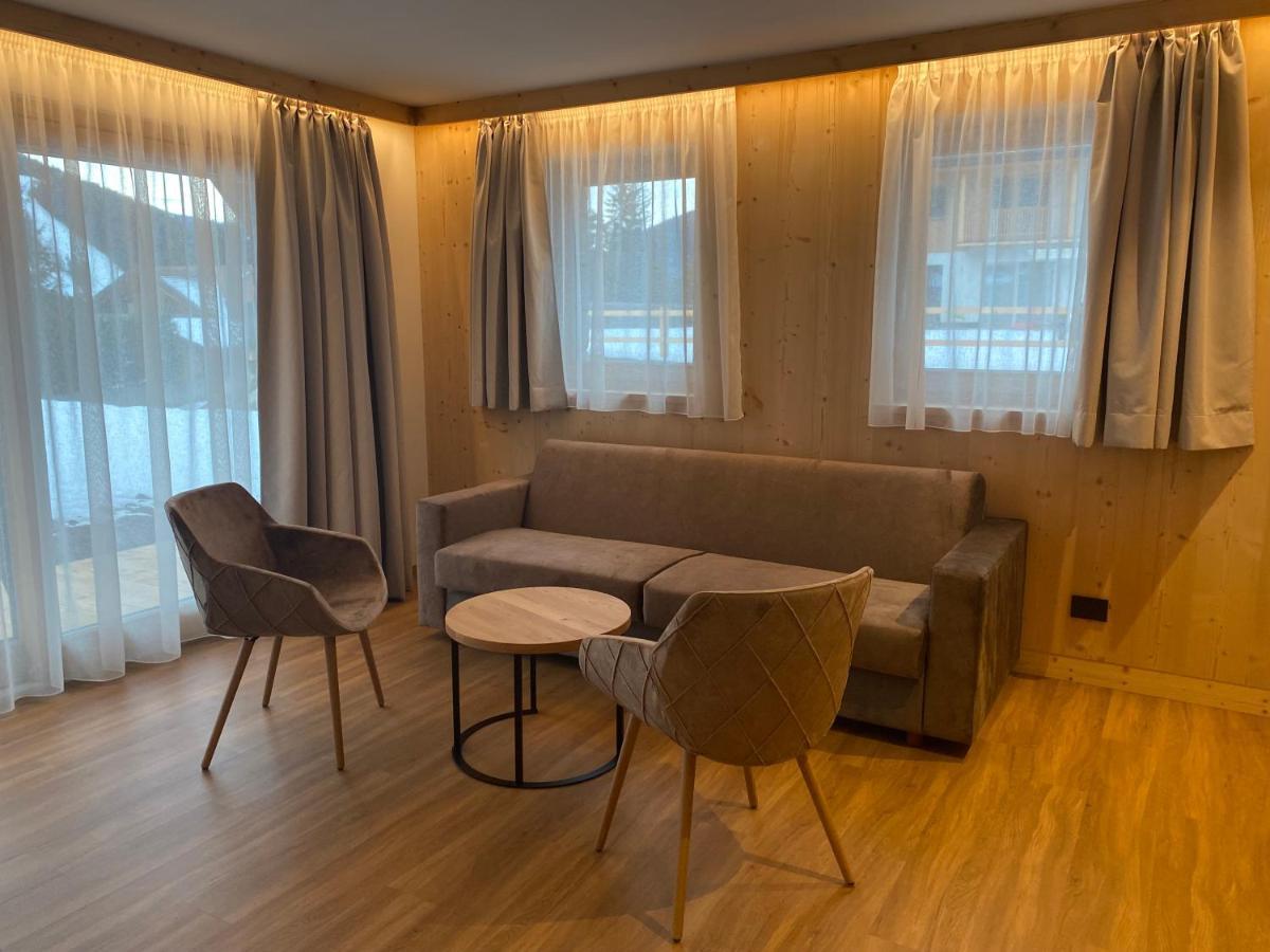 Les Ciases Chalets Dolomites 산 비질리오 디 마레베 외부 사진
