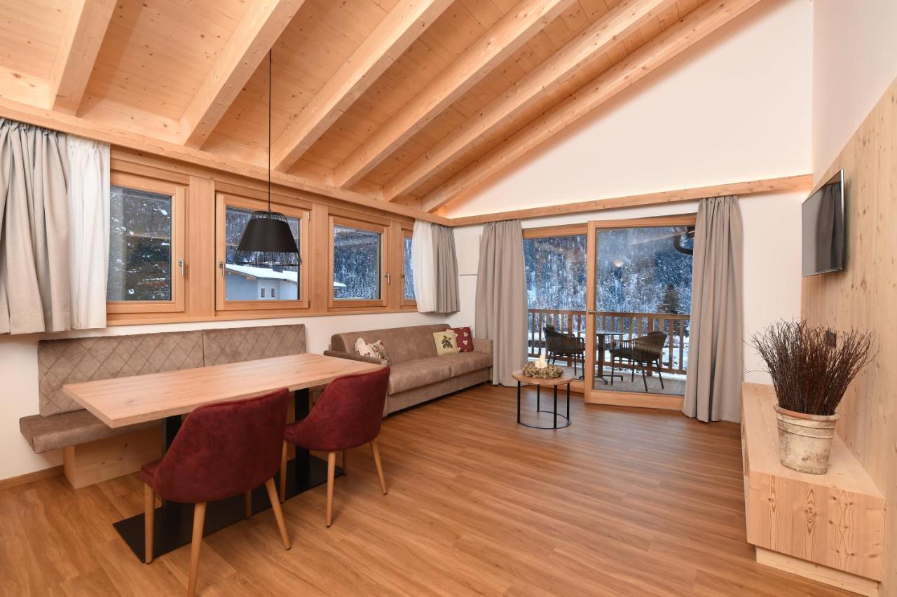 Les Ciases Chalets Dolomites 산 비질리오 디 마레베 외부 사진